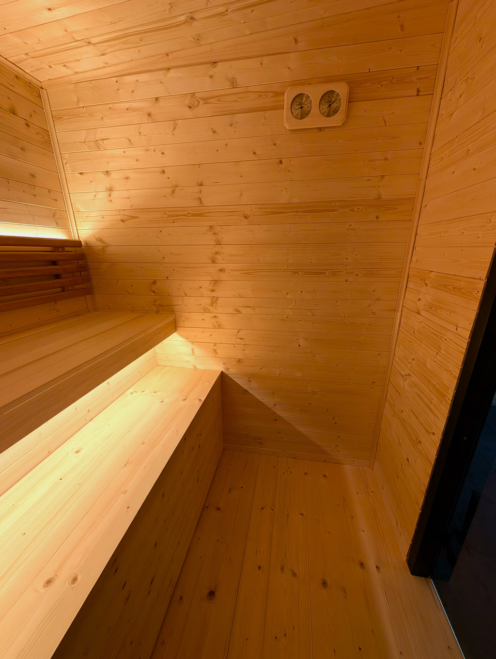 Sauna Solid standard - tmavohnedá
